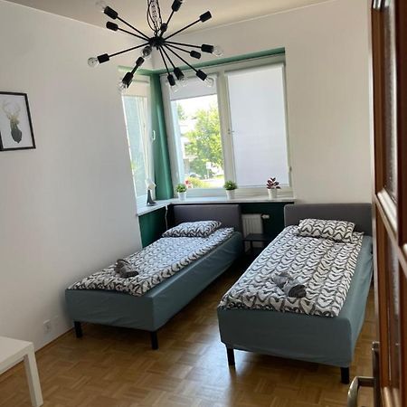 Pokoje Nowoursynowska Ostello Varsavia Esterno foto
